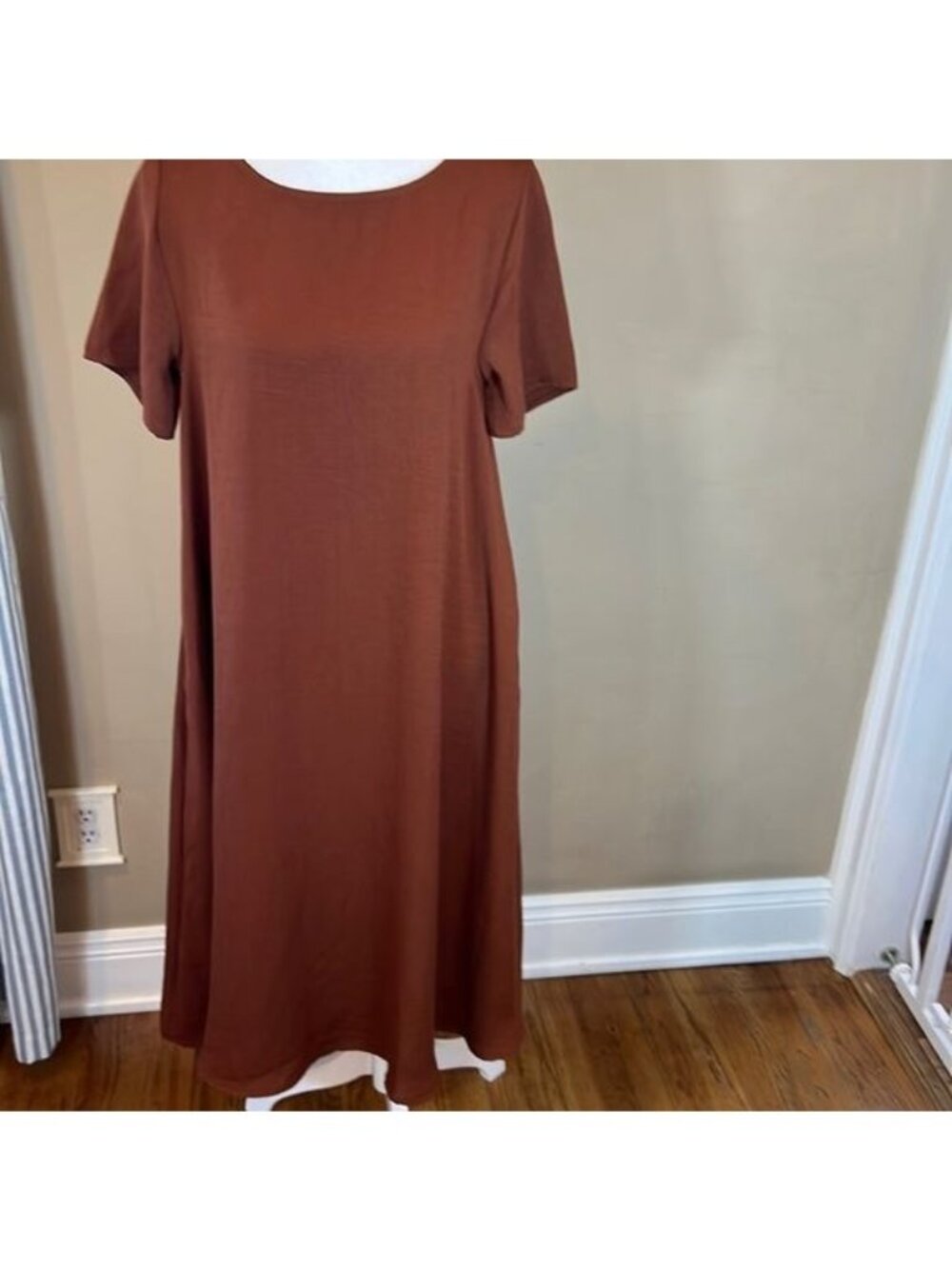 Oak + Fort Women’s Dress Size XS Midi A-line Minimalist Brown Rust Modest